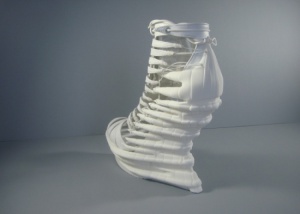 Exoskeleton-3D-printed-shoes-alien-look-6